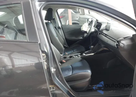 2018 Toyota Yaris Ia z USA, uszkodzony, nr VIN 3MYDLBYV0JY310341